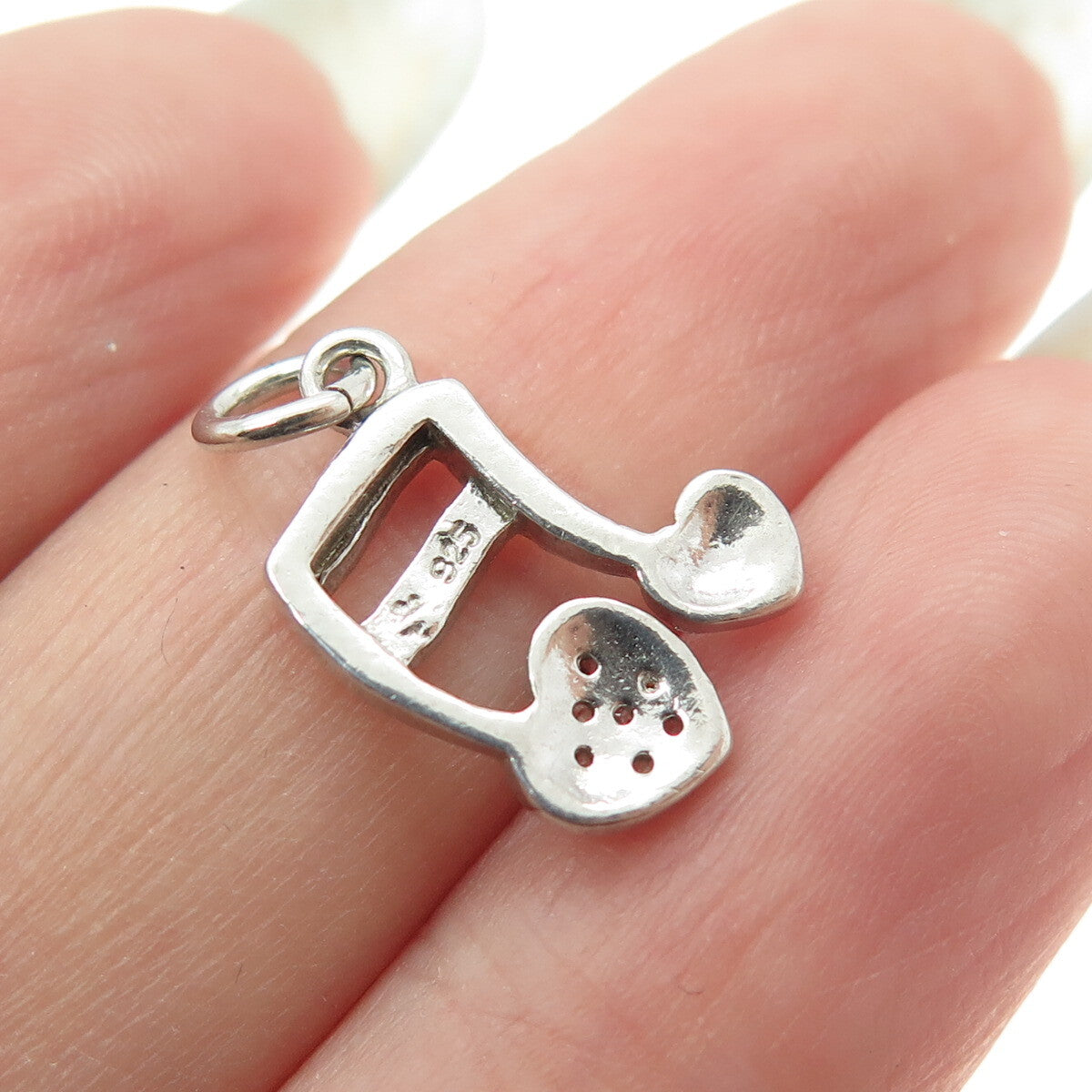 925 Sterling Silver Vintage Round-Cut C Z Eighth Note Minimalist Charm Pendant
