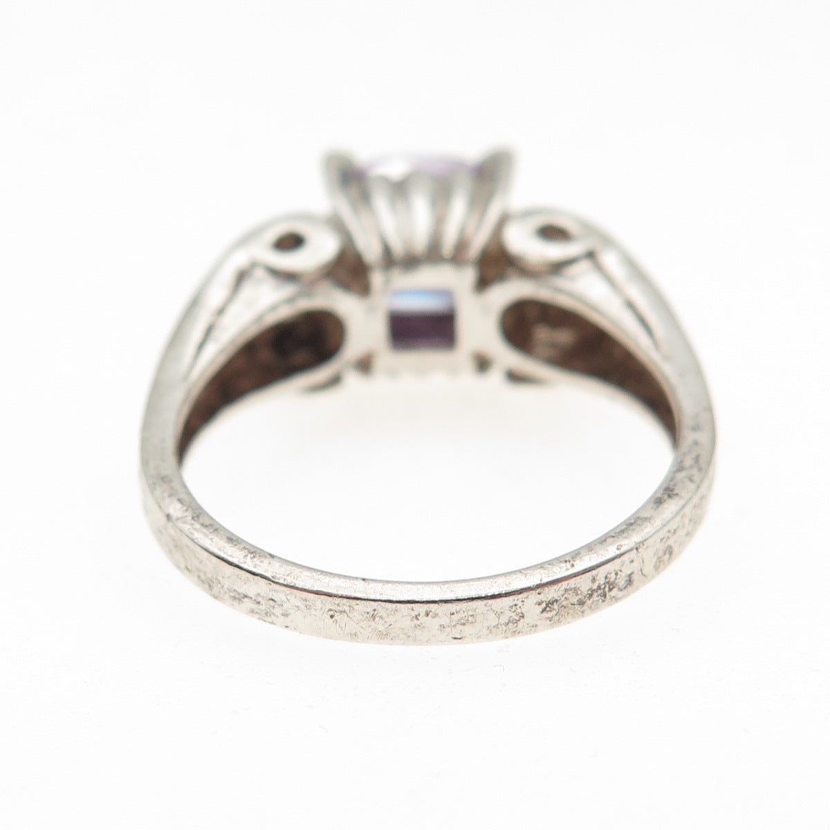 925 Sterling Silver Vintage Cushion-Cut Lavender C Z Ring Size 8.25