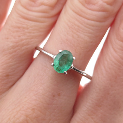 925 Sterling Silver Real Oval-Cut Emerald Ring Size 8