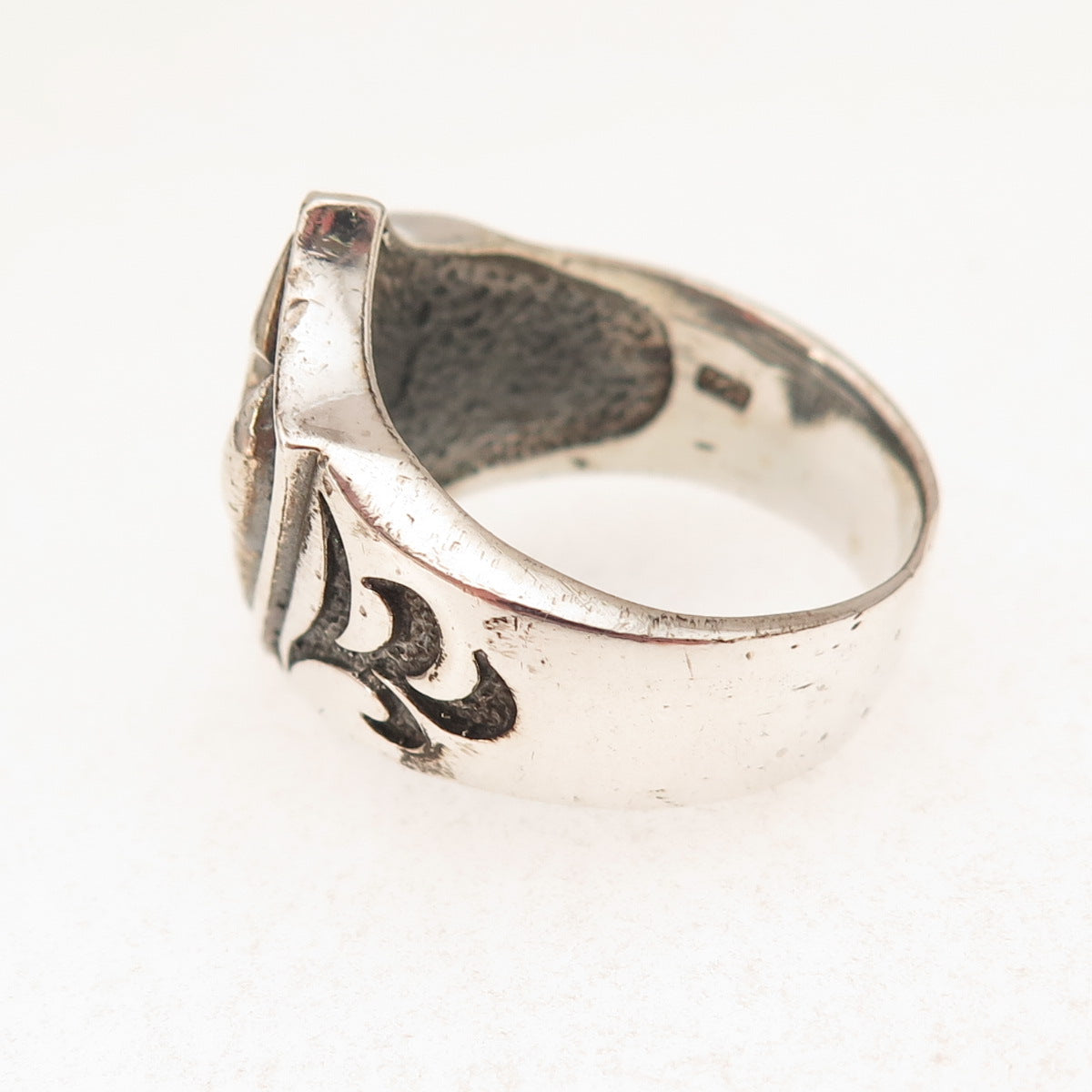 925 Sterling Silver Vintage Cross Oxidized Ring Size 11.5