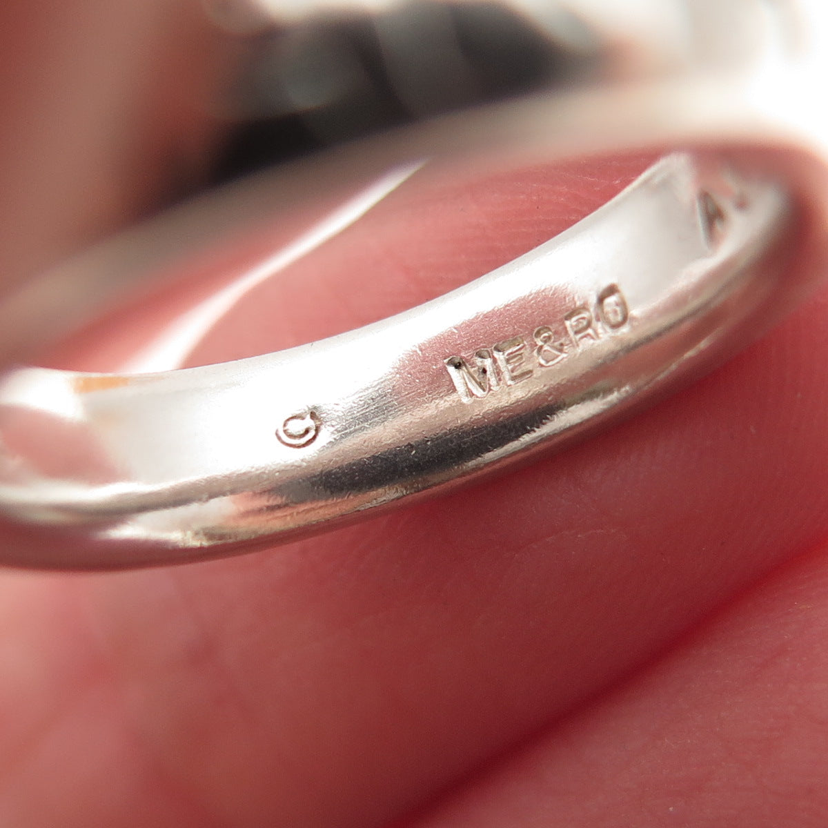 Me & Ro 925 Sterling Silver Vintage As Here, So Elsewhere Band Ring Size 5.5