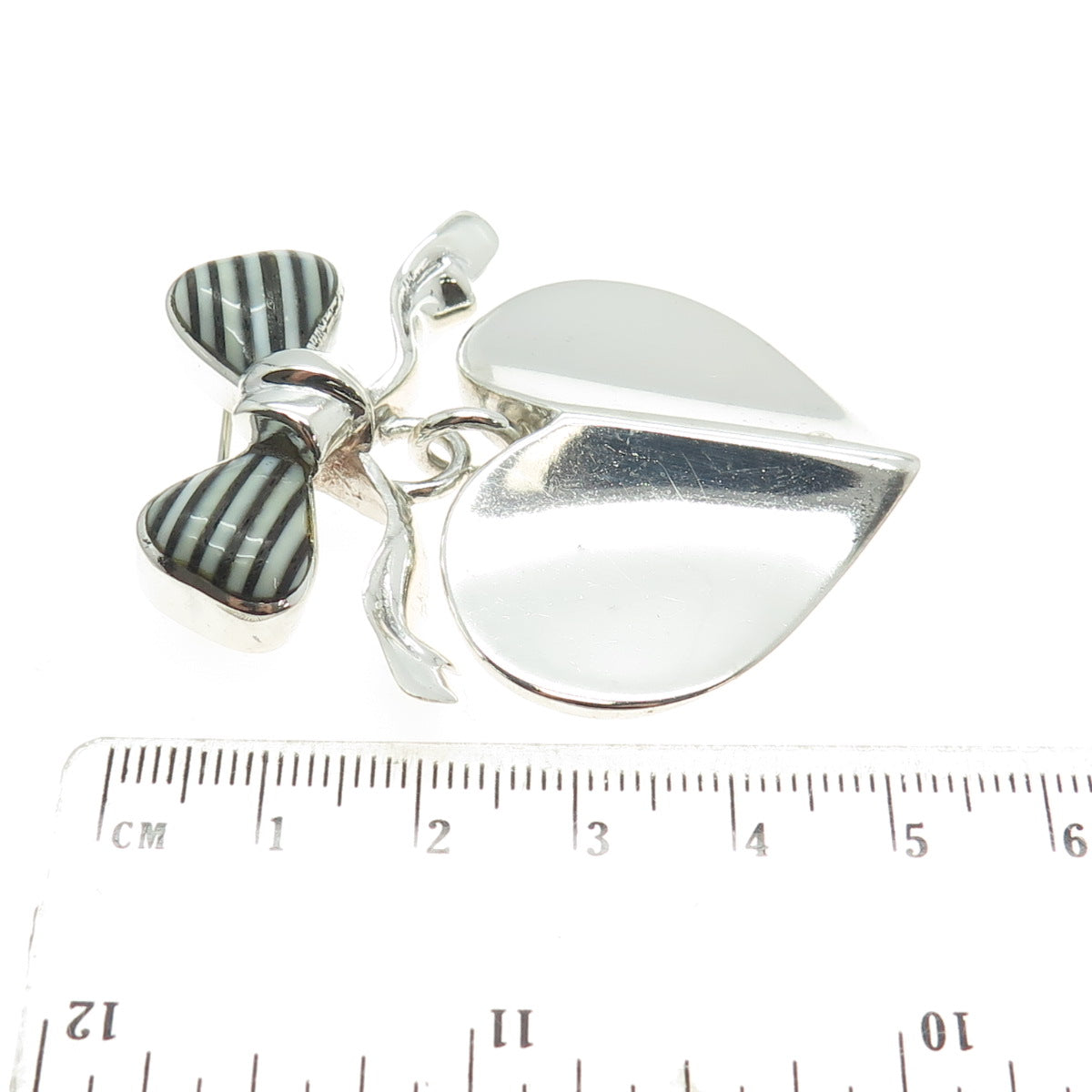 925 Sterling Silver Vintage Real White & Black Onyx Gem Bow Dangle Heart Brooch