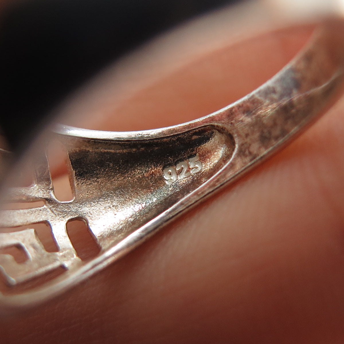 925 Sterling Silver Vintage Greek Maze Oxidized Dome Ring Size 6