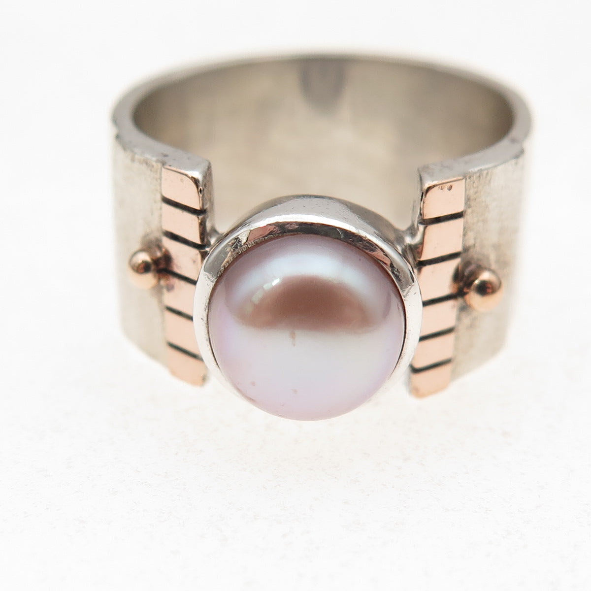925 Sterling Silver 10K Gold Vintage Real Pearl Modernist Oxidized Ring Size 8