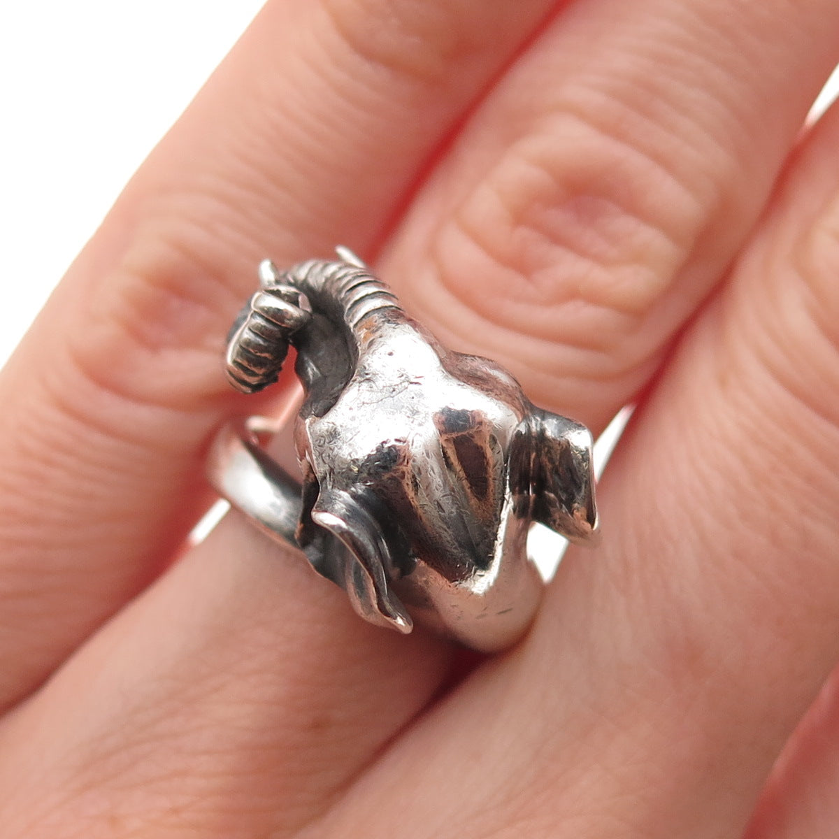 925 Sterling Silver Vintage Elephant Oxidized Ring Size 5