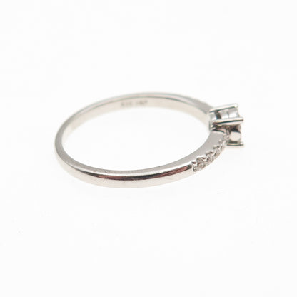 925 Sterling Silver Round-Cut C Z Engagement Ring Size 7