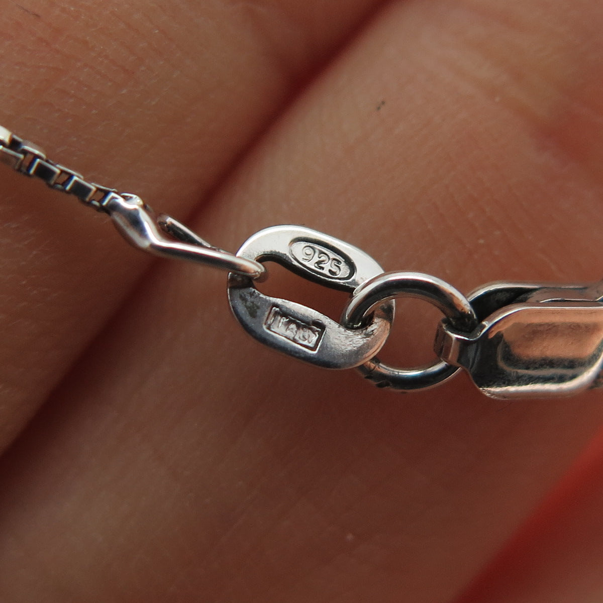 925 Sterling Silver Italy Box Chain Necklace 18"