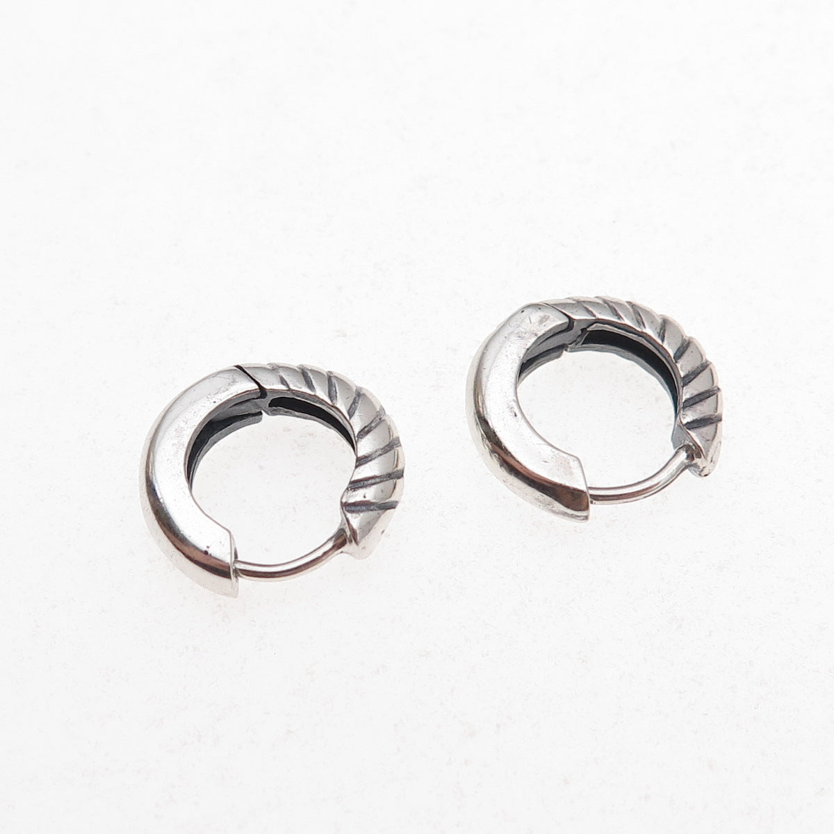 925 Sterling Silver Vintage Ribbed Oxidized Hoop Earrings