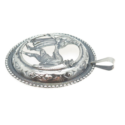 925 Sterling Silver Vintage Dancing Couple Engraved Pendant