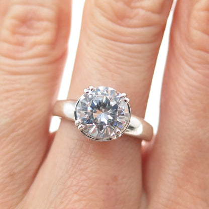 925 Sterling Silver Round-Cut C Z Engagement Ring Size 7