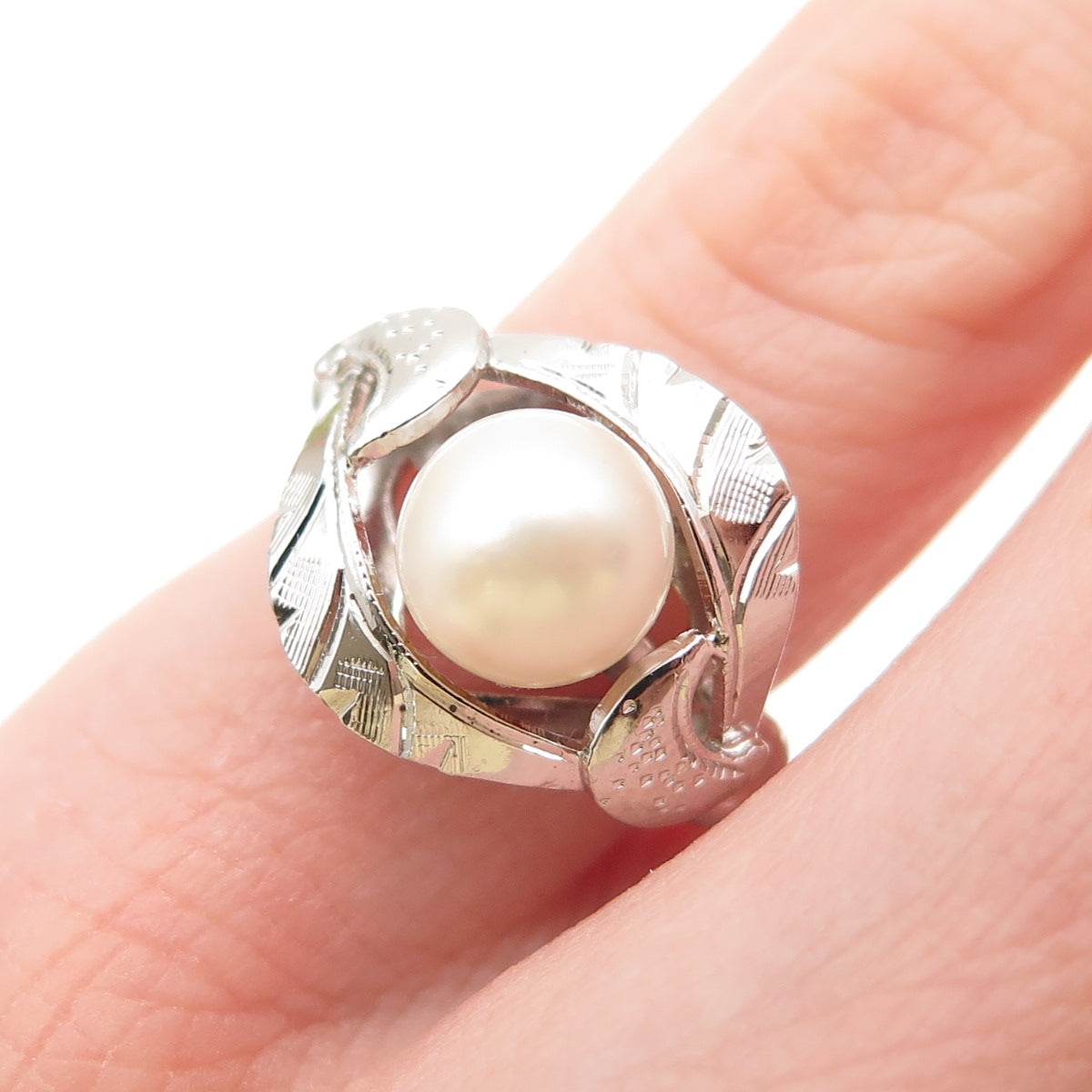 925 Sterling Silver Antique Art Deco Real Pearl Textured Ring Size 4