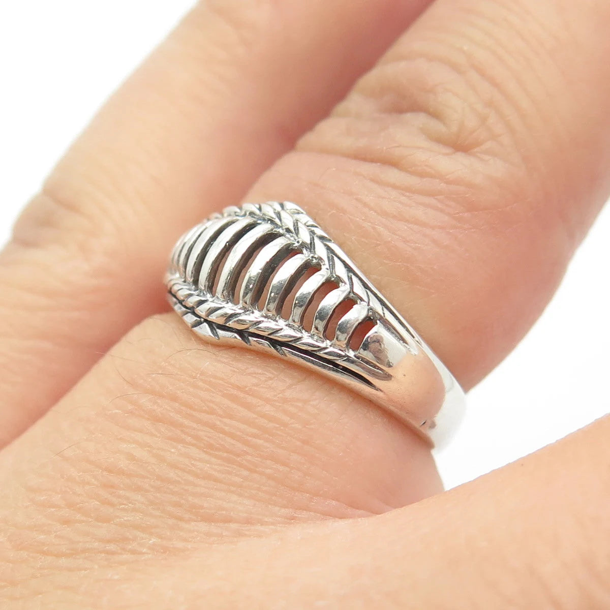 925 Sterling Silver Vintage Fence Ring Size 5