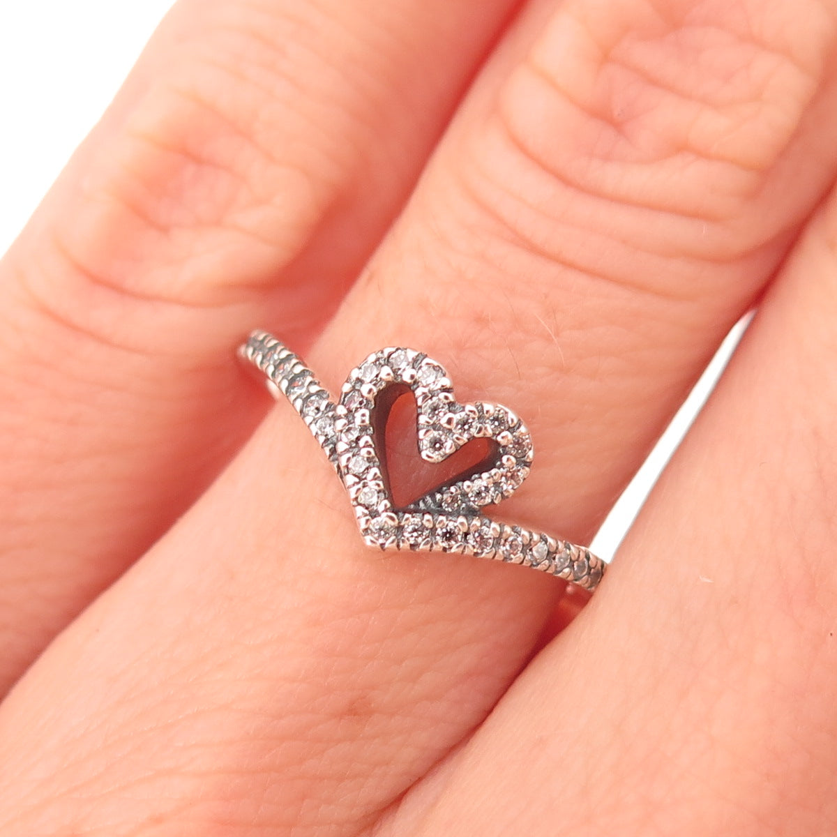 Pandora 925 Sterling Silver C Z Sparkling Wishbone Heart Ring Size 4.5
