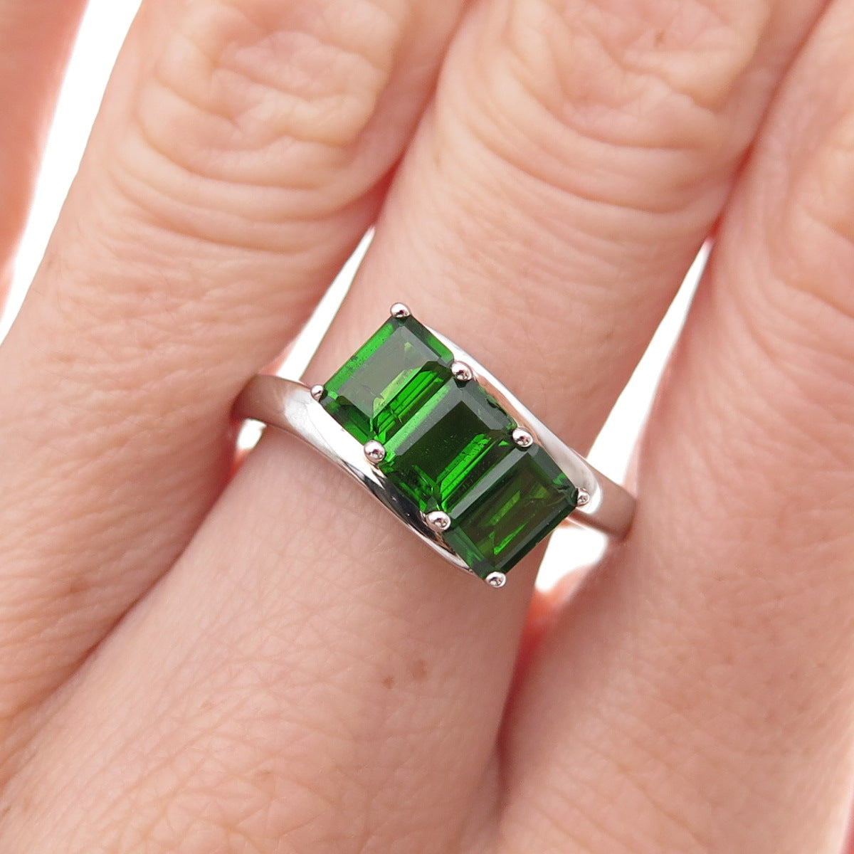 925 Sterling Silver Real Emerald-Cut Peridot Bypass Ring Size 8