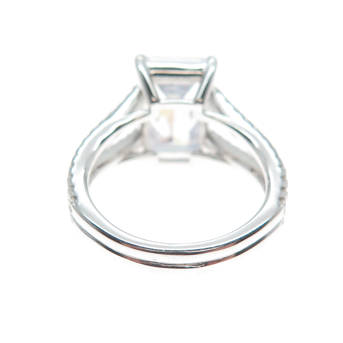 DSMK 925 Sterling Silver Emerald & Round-Cut Shaped C Z Ring Size 5.25