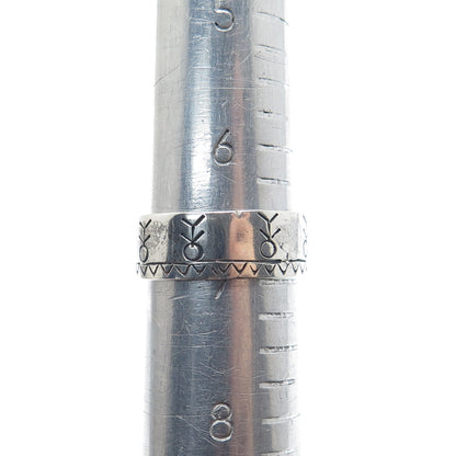 925 Sterling Silver Vintage Tribal Oxidized Band Ring Size 7