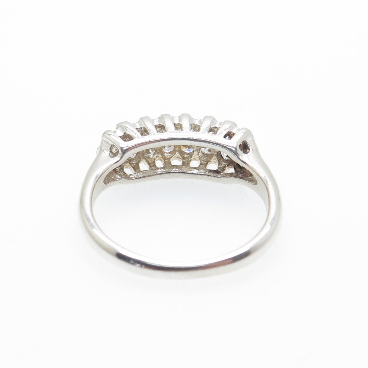 925 Sterling Silver Round-Cut C Z Cluster Ring Size 6.75