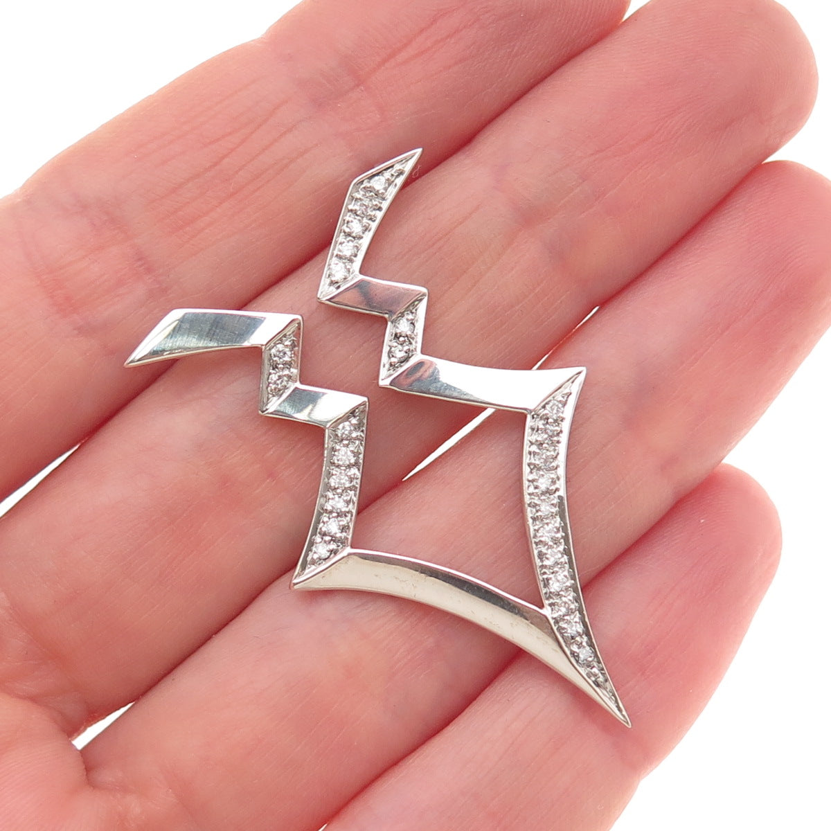 925 Sterling Silver Real Round-Cut Diamond Arrow Centerpiece Charm Pendant
