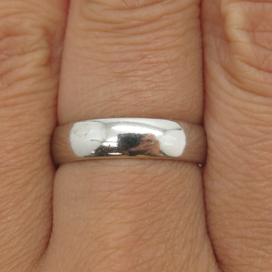 925 Sterling Silver Classic Wedding Band Ring Size 7.25