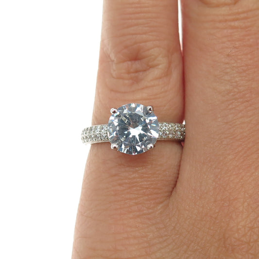 925 Sterling Silver Round-Cut C Z Engagement Ring Size 5