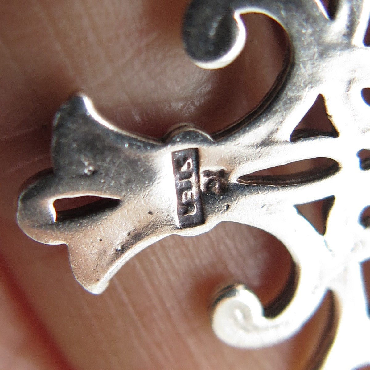 925 Sterling Silver Vintage Real Black Onyx Fleur de Lis Cross Pin Brooch