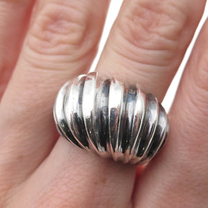 925 Sterling Silver Vintage Modernist Ribbed Dome Oxidized Ring Size 7.75
