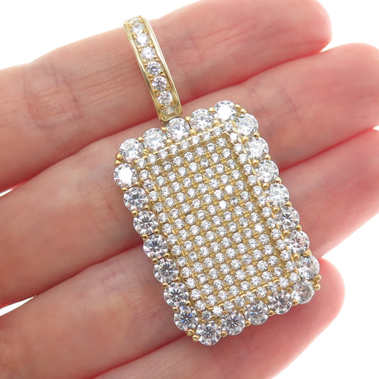 DESIGNS BY YAGI 925 Sterling Gold Plated Round-Cut Shaped C Z Sparkle Pendant