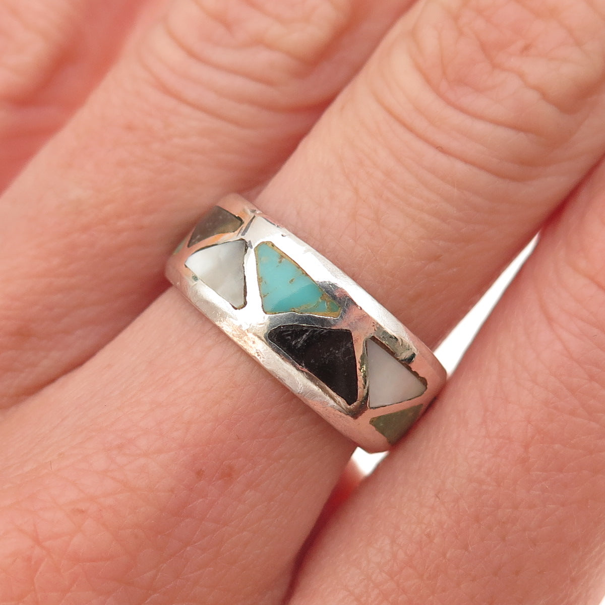 Old Pawn 925 Sterling Silver Vintage Turquoise Black Onyx MOP Tribal Ring Size 7