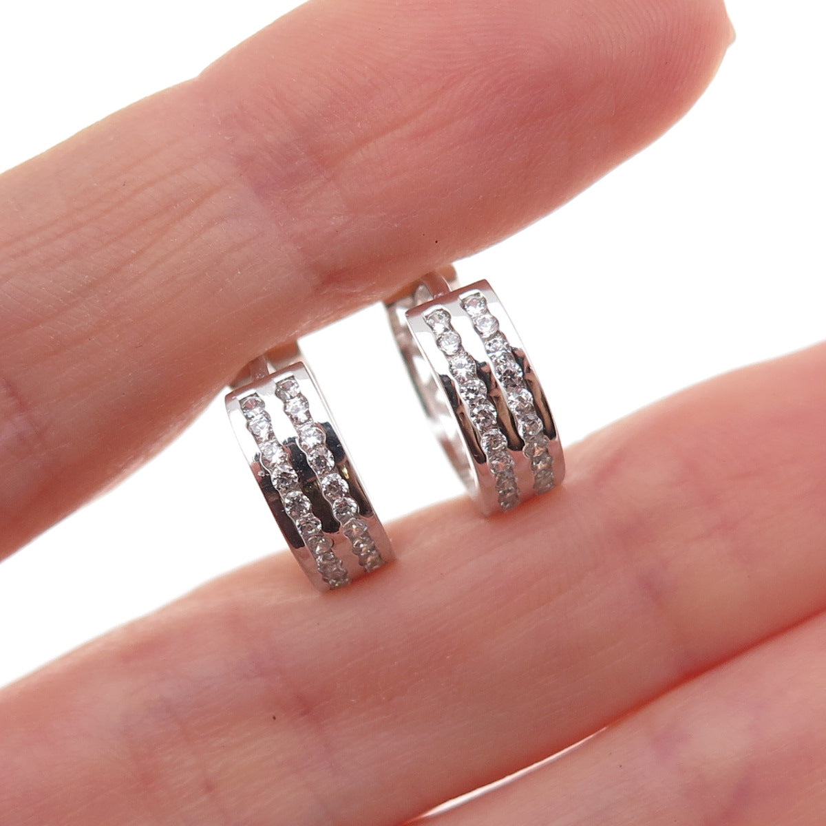 925 Sterling Silver Round-Cut C Z Hoop Earrings