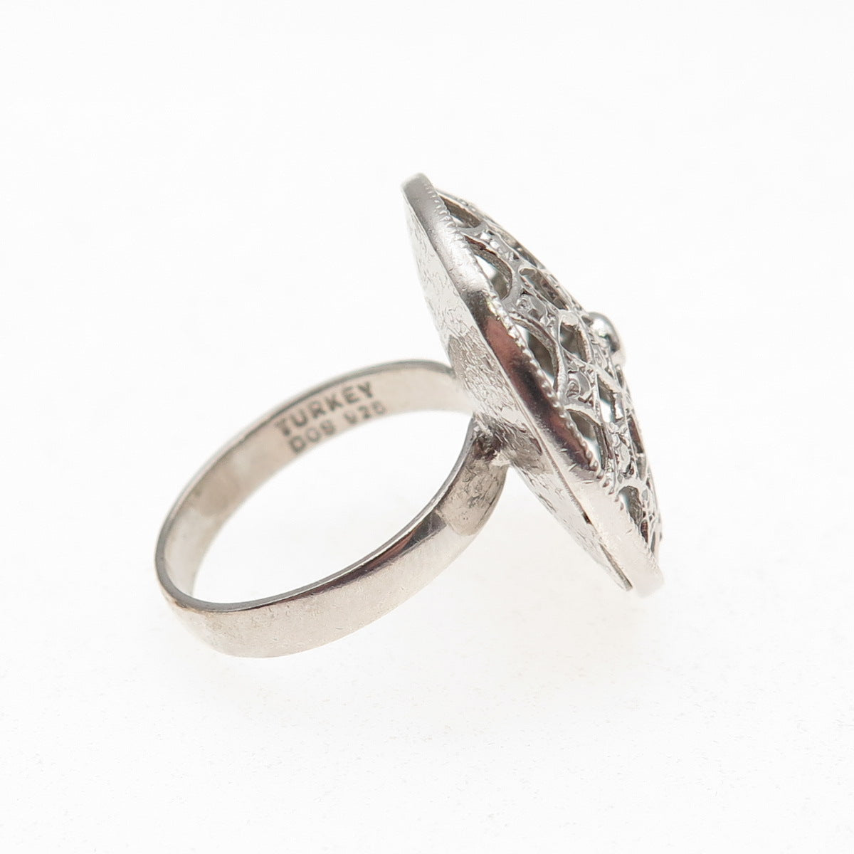 925 Sterling Silver Floral Dome Ring Size 6