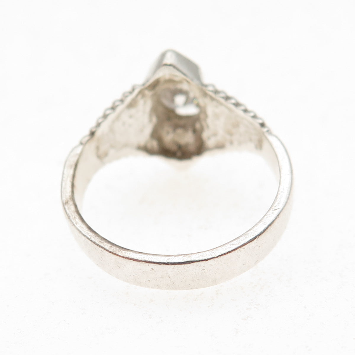 800 Silver 2-Tone Vintage Round-Cut C Z Modernist Oxidized Ring Size 6.25