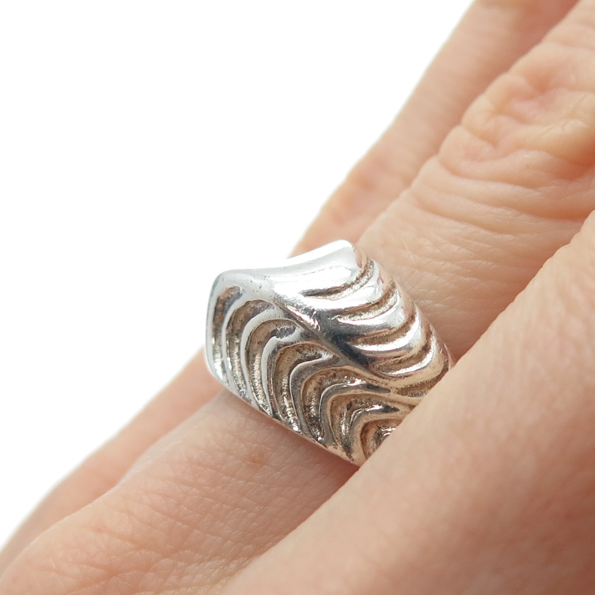 MONET 925 Sterling Silver Vintage Modernist Dome Ring Size 6
