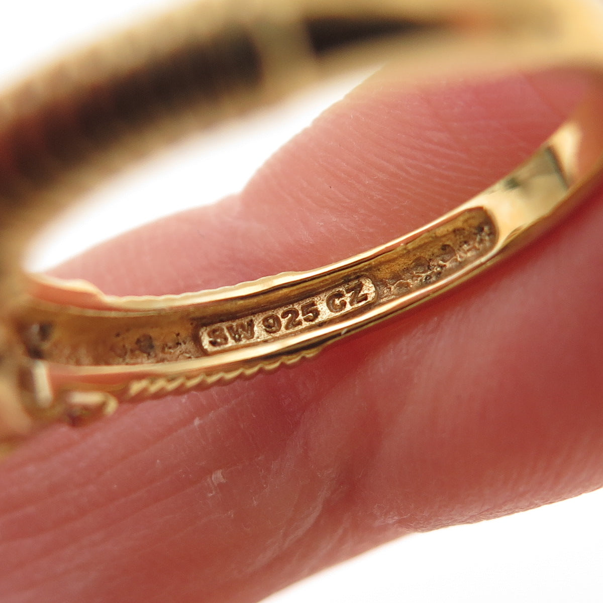 925 Sterling Silver Gold Plated Purple & White C Z Ring Size 7