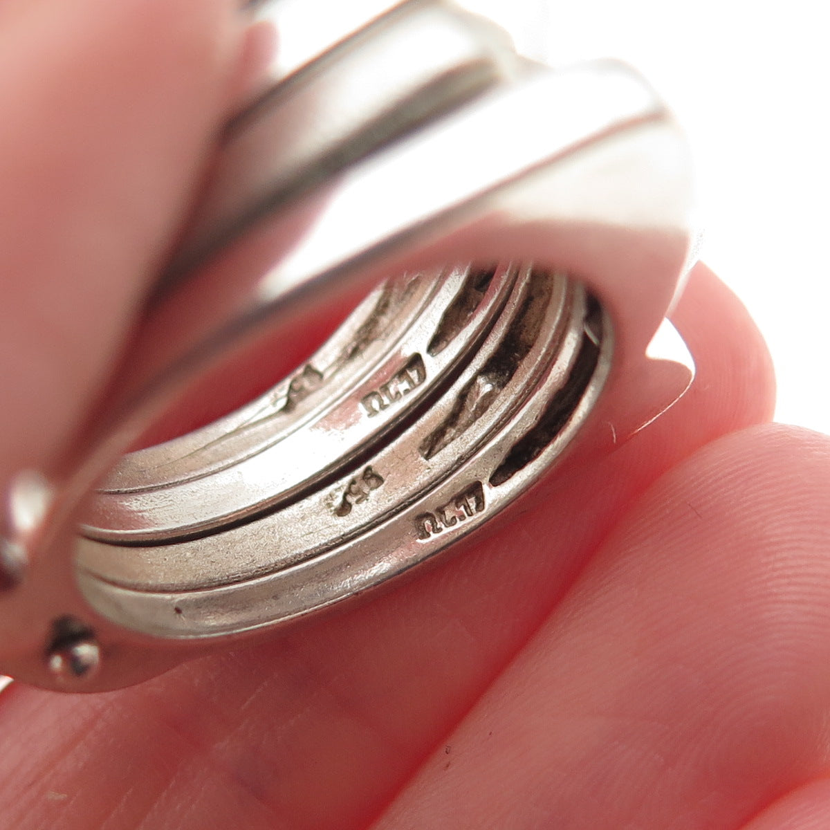 925 Sterling Silver Vintage Round-Cut C Z Modernist 4-Row Folding Ring Size 8.25