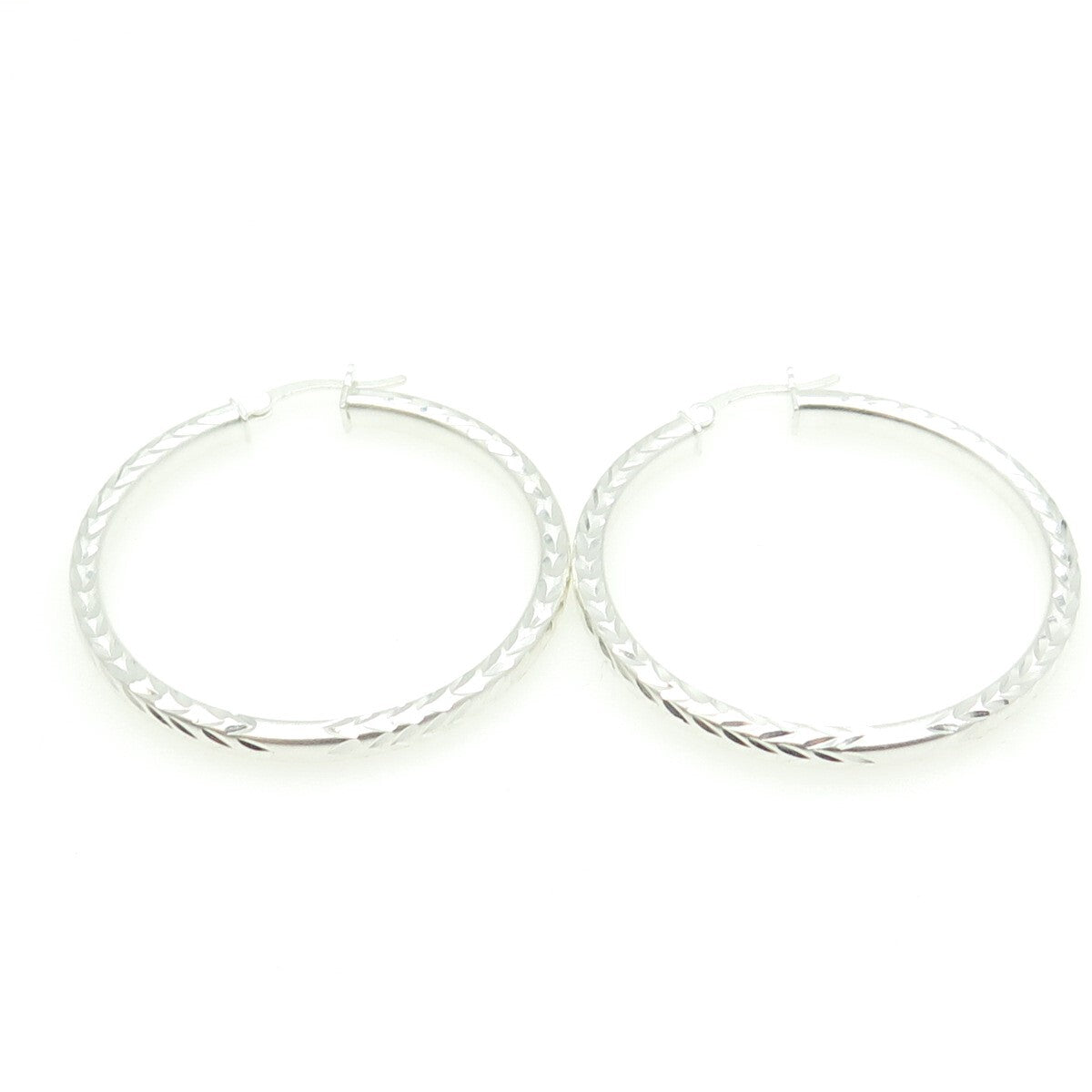 HAN 925 Sterling Silver Engraved Hinged Hoop Earrings