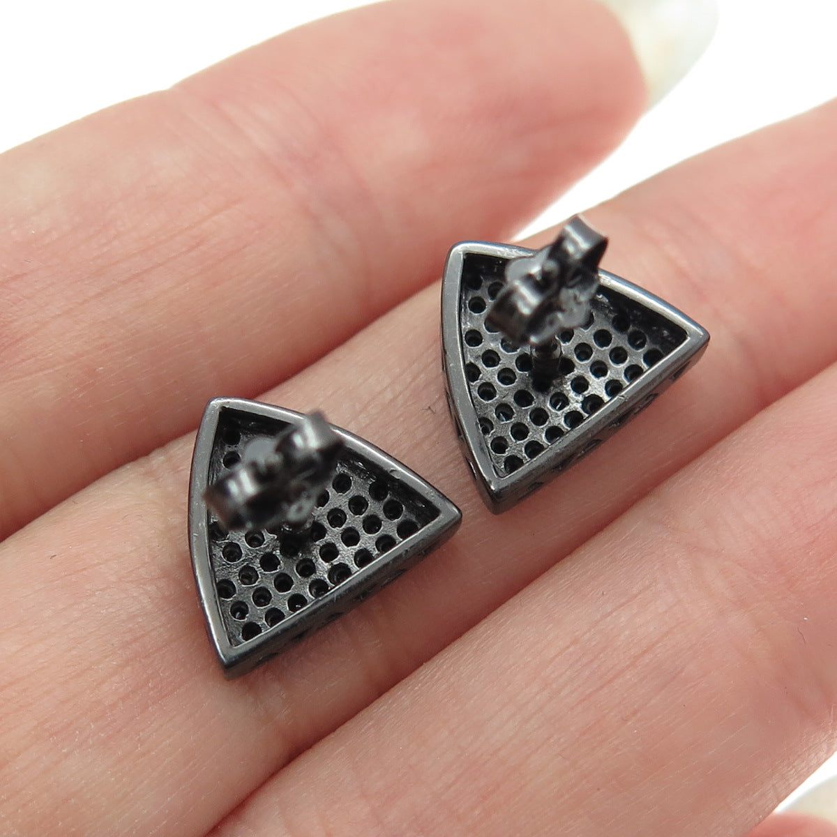 925 Sterling Silver Real Round-Cut Black Spinel Oxidized Triangle Earrings