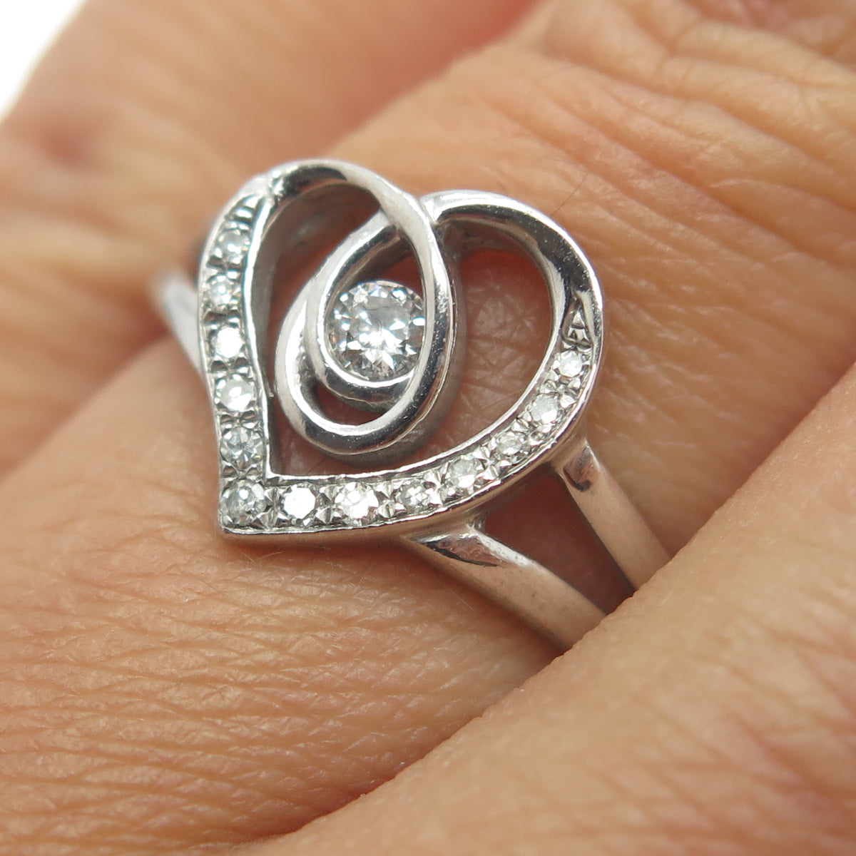 925 Sterling Silver Real Round-Cut Diamond Open Heart Love Ring Size 6.75