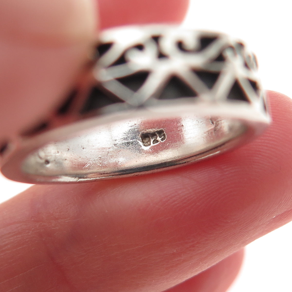 925 Sterling Silver Vintage Scroll Oxidized Band Ring Size 6.25
