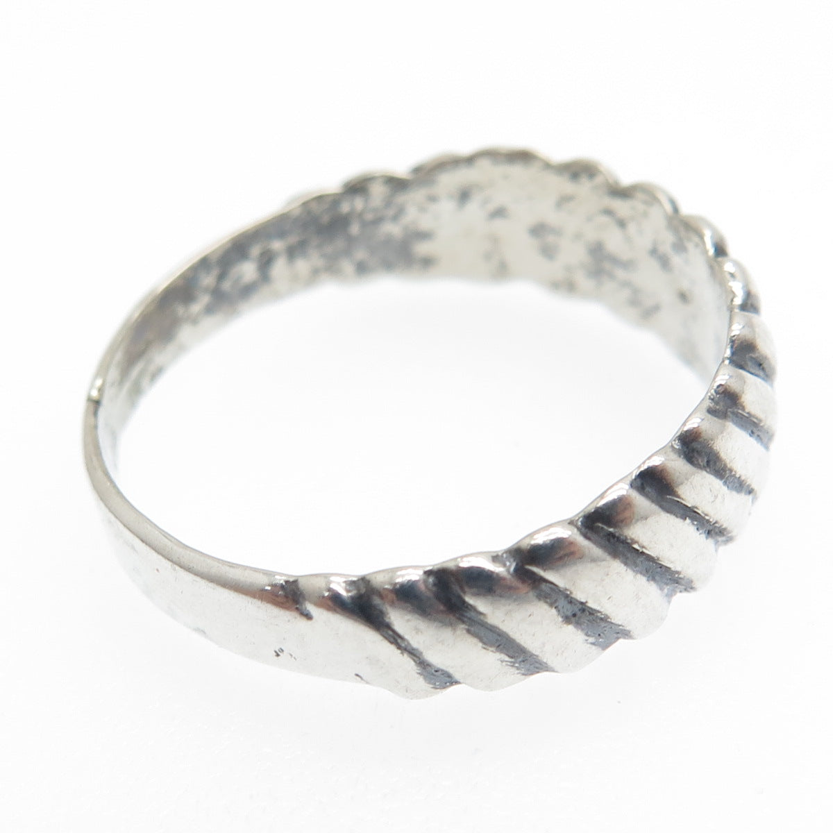 925 Sterling Silver Vintage Ribbed Oxidized Ring Size 9.25