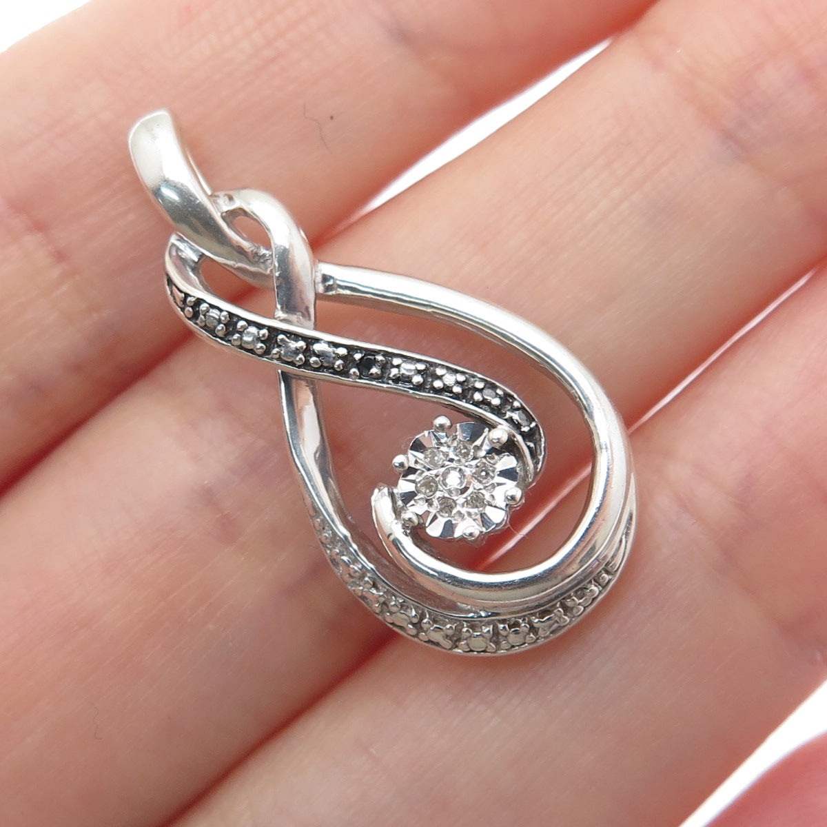 925 Sterling Silver Real Round-Cut Black & White Diamond Infinity Pendant