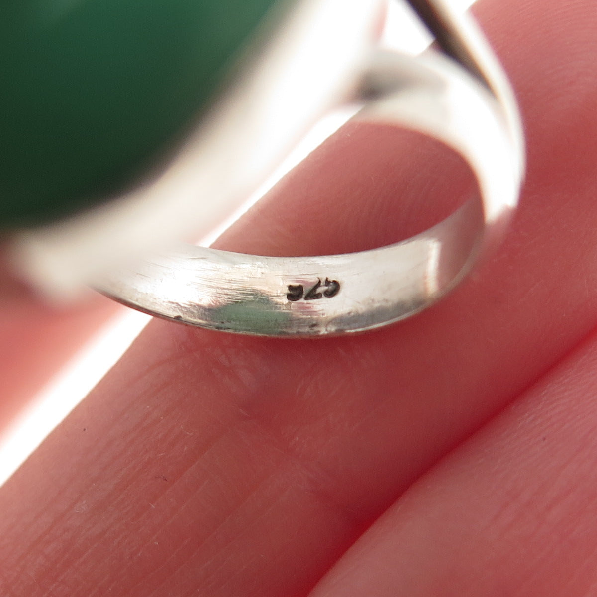 925 Sterling Silver Vintage Real Cabochon Chrysoprase Ring Size 7.5