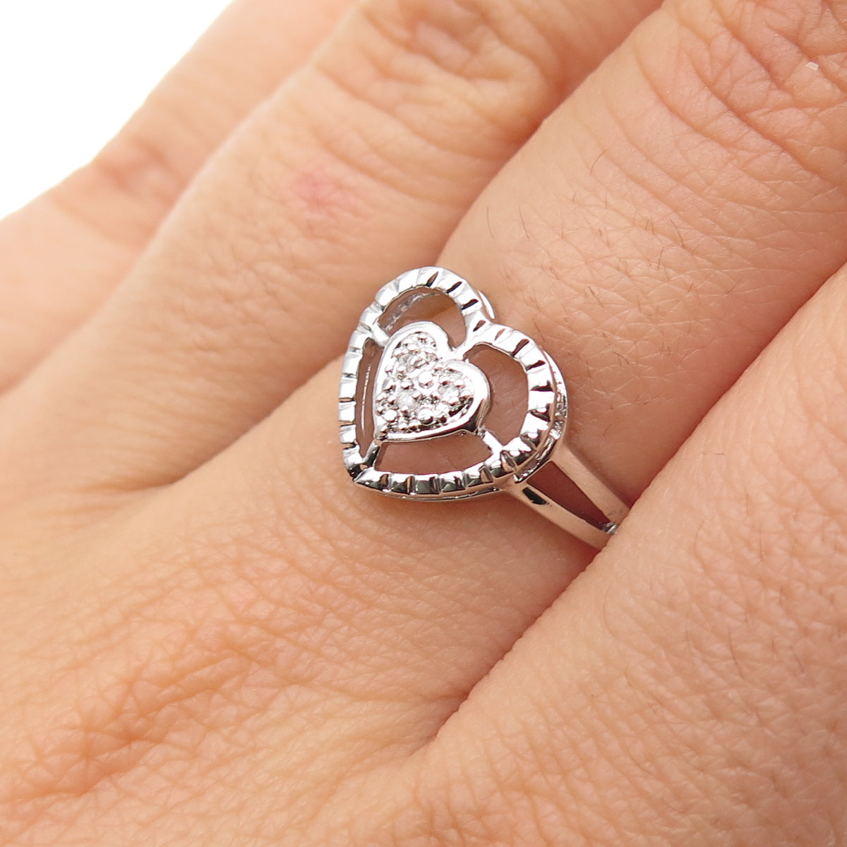 925 Sterling Silver Real Round-Cut Diamond Heart Ring Size 6