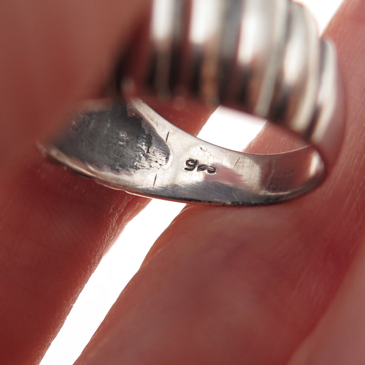 925 Sterling Silver Vintage Pear-Cut C Z Modernist Oxidized Ring Size 7.5