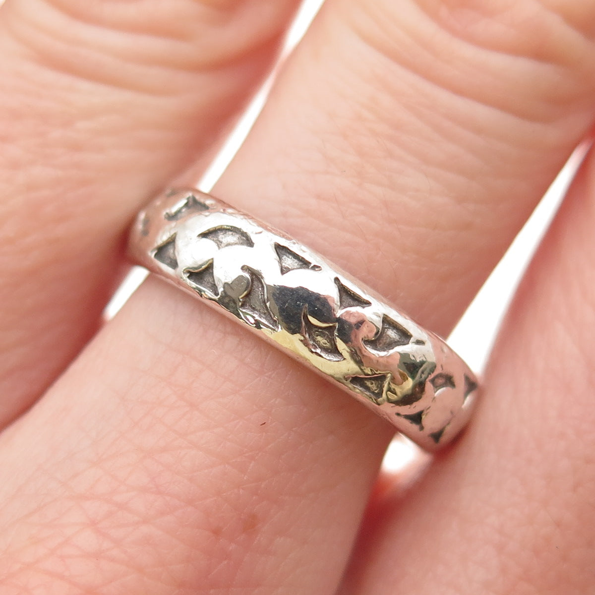 LOIS HILL 925 Sterling Silver Vintage Signature Scroll Band Ring Size 7.5