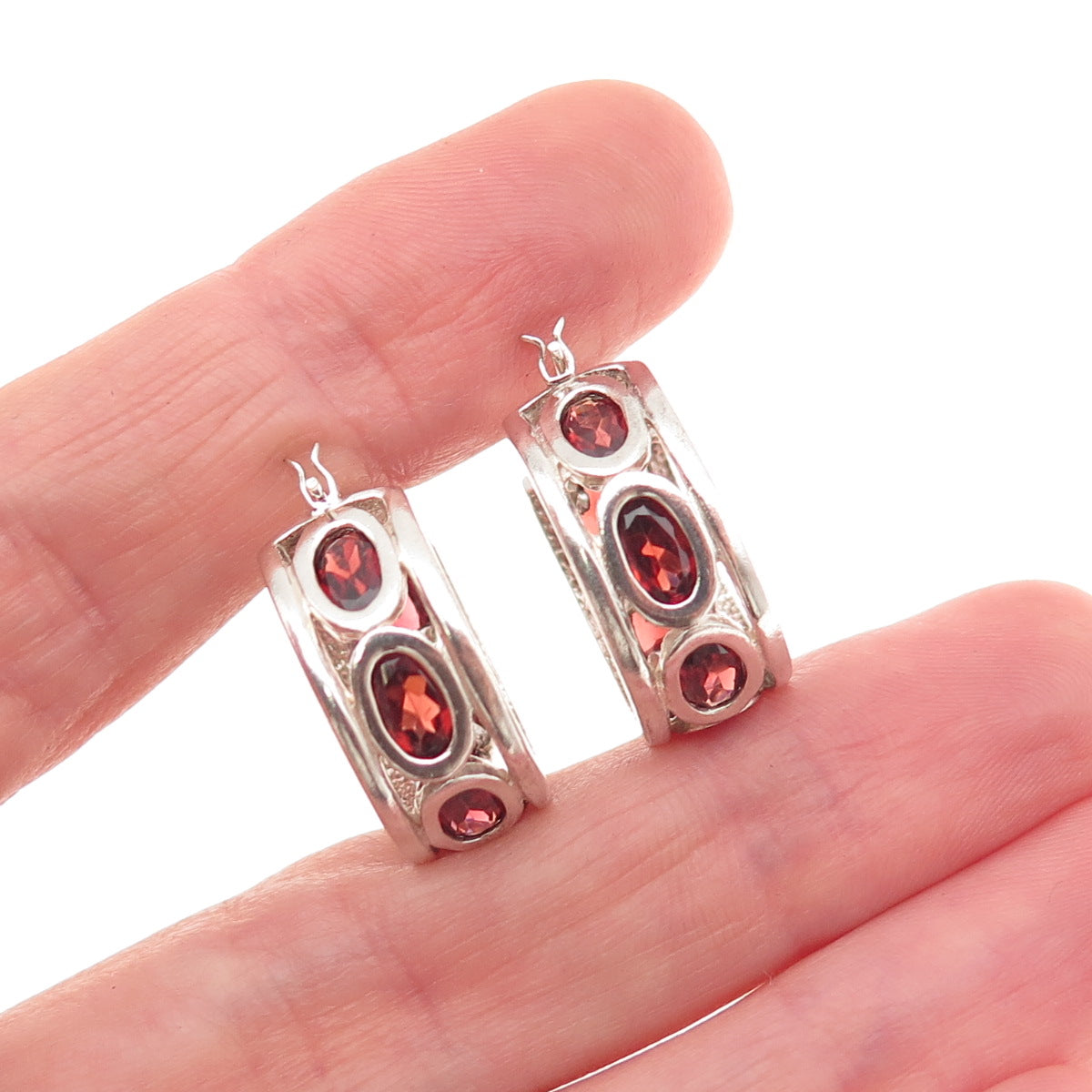 Clyde Duneier Sterling Silver Vintage Real Red Garnet All Around Hoop Earrings
