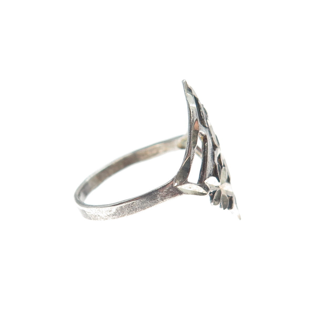 925 Sterling Silver Vintage Diamond-Cut Flower Oxidized Ring Size 6.75