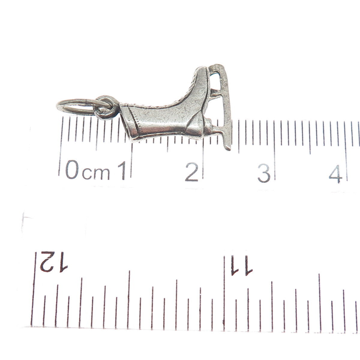 925 Sterling Silver Antique Ice Skating Shoe 3D Charm Pendant