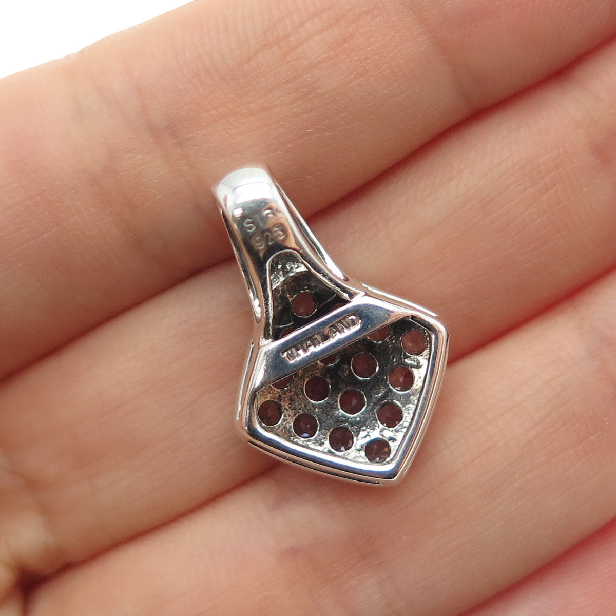 CHUCK CLEMENCY 925 Sterling Silver Real Round-Cut Iolite Mini Charm Pendant