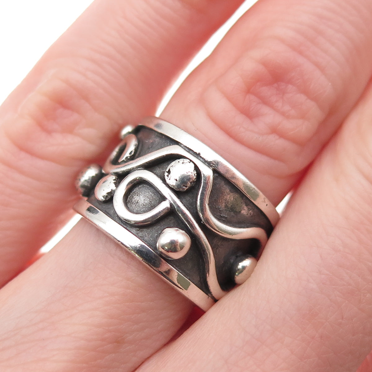 925 Sterling Silver Vintage Modernist Oxidized Wide Band Ring Size 5.25