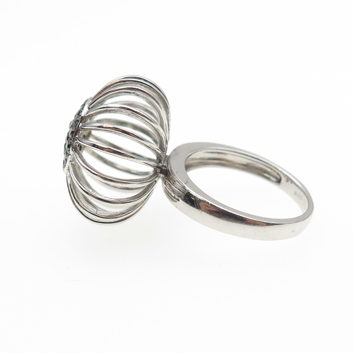 925 Sterling Silver Real Round-Cut Black Spinel Modernist Flower Ring Size 7.25